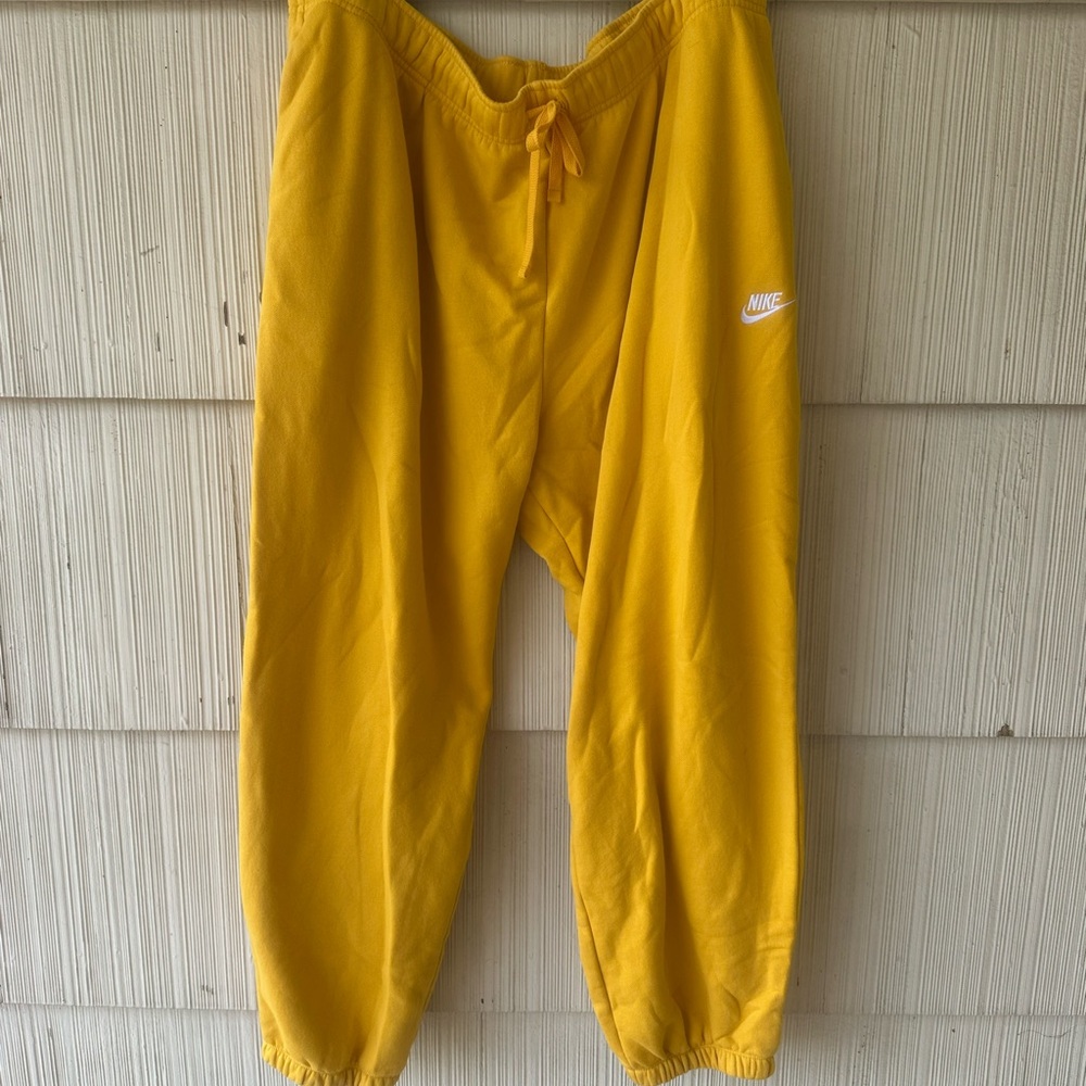 Nike Bright Yellow Sweatpants, never worn